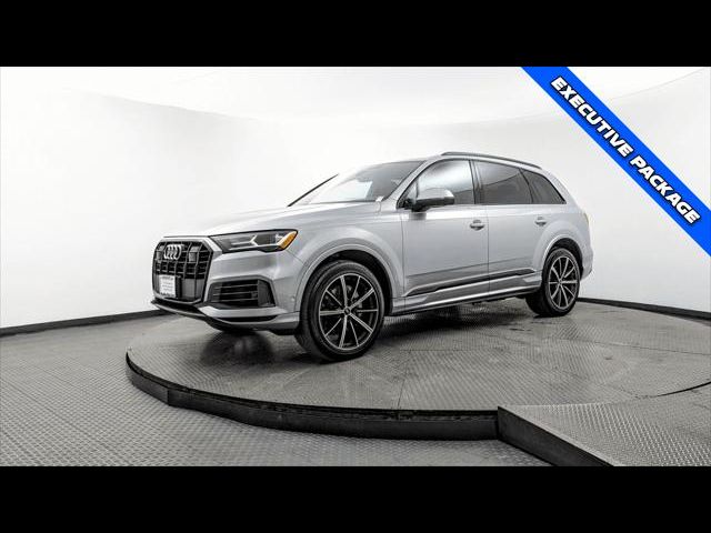2022 Audi Q7 Premium Plus