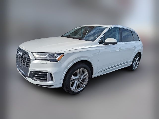 2022 Audi Q7 Premium Plus