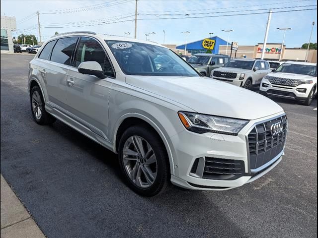 2022 Audi Q7 Premium Plus