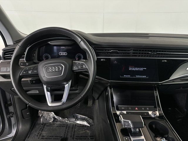 2022 Audi Q7 Premium