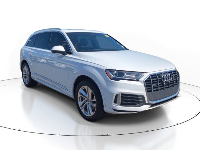 2022 Audi Q7 Premium