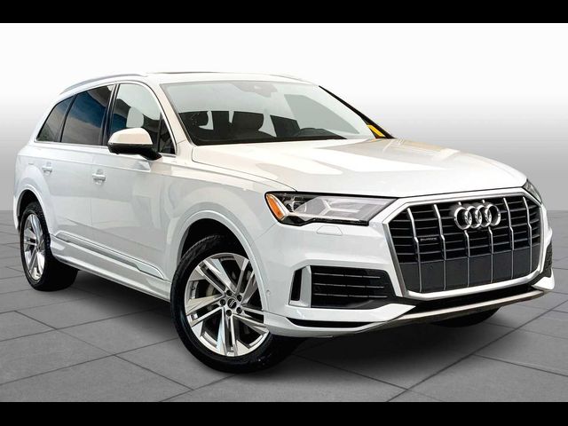 2022 Audi Q7 Premium