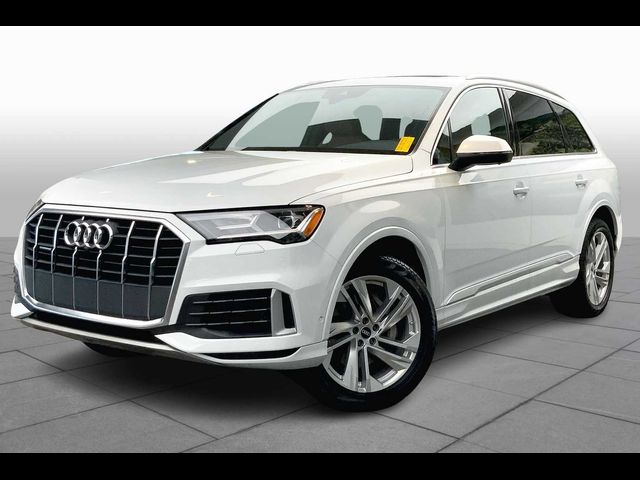 2022 Audi Q7 Premium