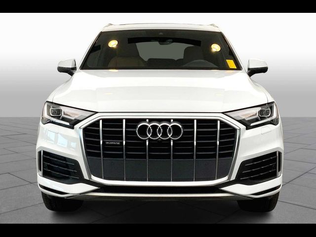 2022 Audi Q7 Premium