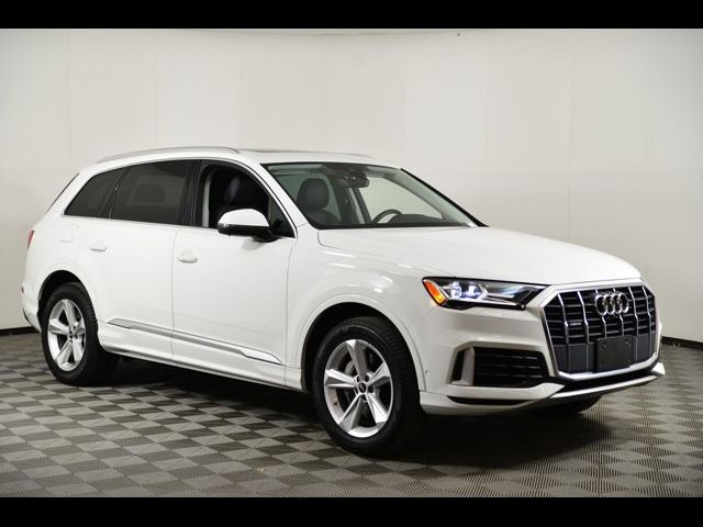2022 Audi Q7 Premium