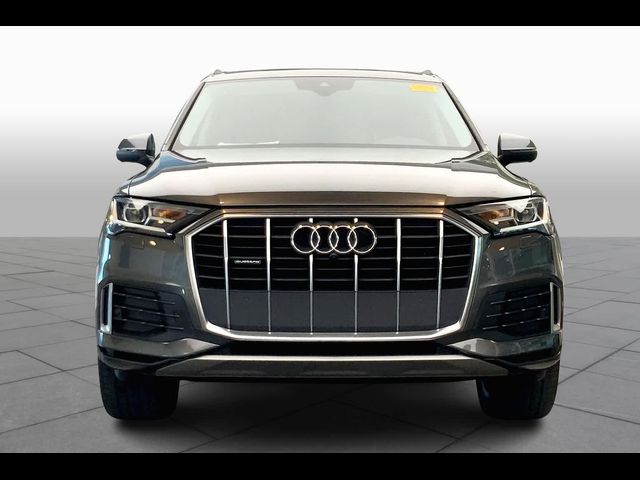 2022 Audi Q7 Premium