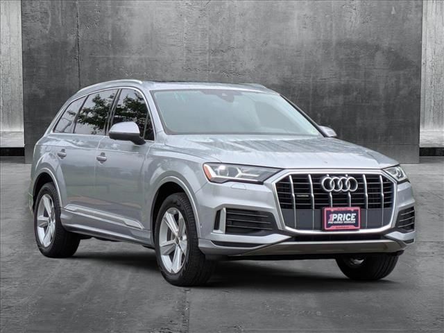 2022 Audi Q7 Premium