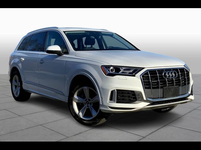 2022 Audi Q7 Premium