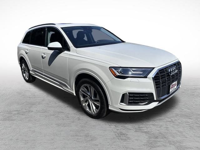 2022 Audi Q7 Premium