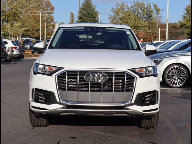 2022 Audi Q7 Premium