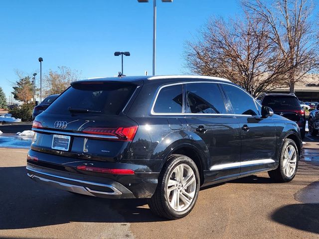 2022 Audi Q7 Premium