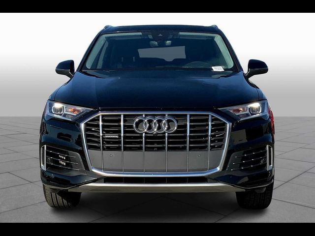 2022 Audi Q7 Premium