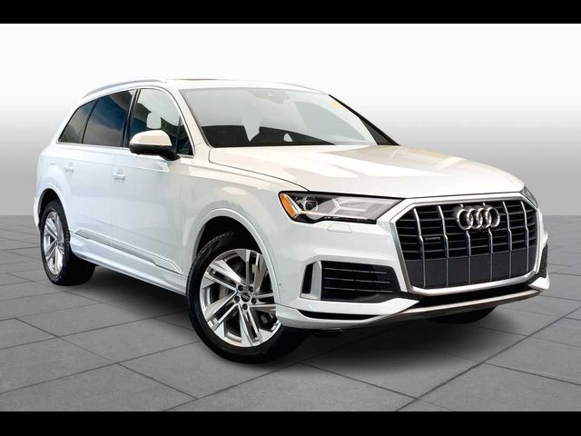 2022 Audi Q7 Premium