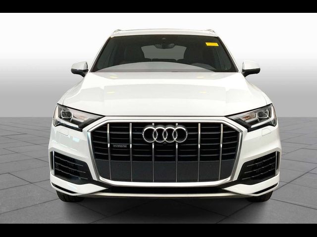 2022 Audi Q7 Premium