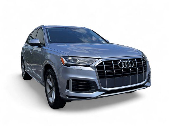 2022 Audi Q7 Premium