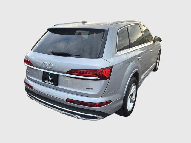 2022 Audi Q7 Premium