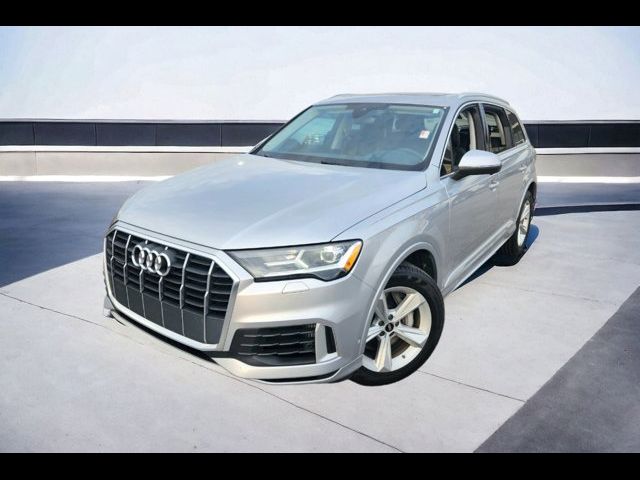 2022 Audi Q7 Premium