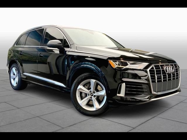 2022 Audi Q7 Premium