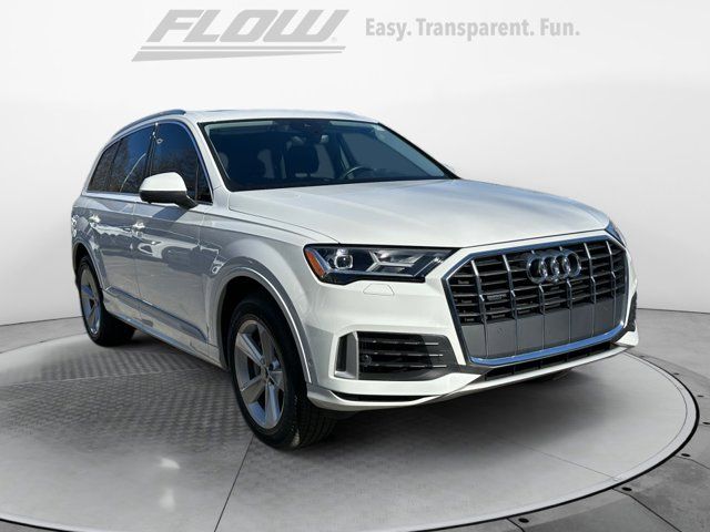 2022 Audi Q7 Premium