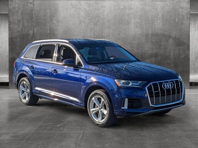 2022 Audi Q7 Premium