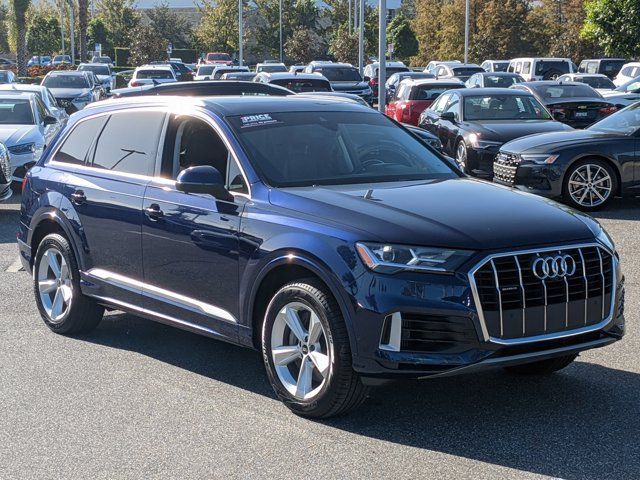 2022 Audi Q7 Premium