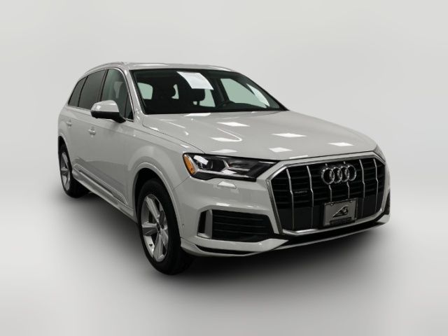 2022 Audi Q7 Premium