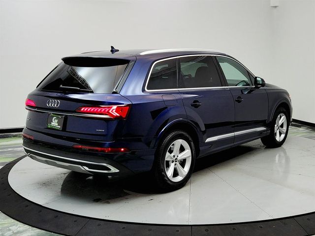 2022 Audi Q7 Premium