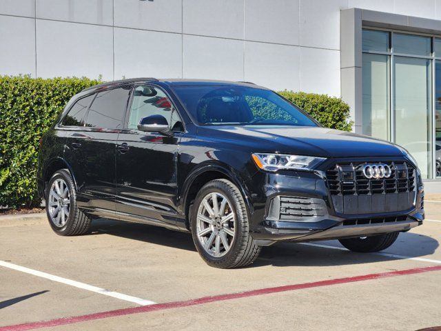 2022 Audi Q7 Premium Plus