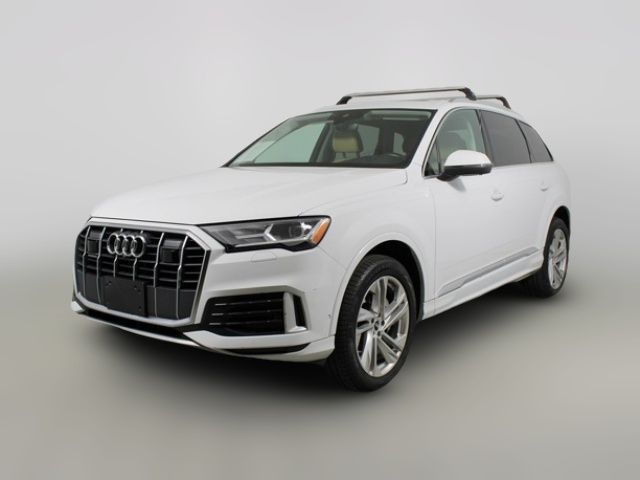 2022 Audi Q7 Premium Plus