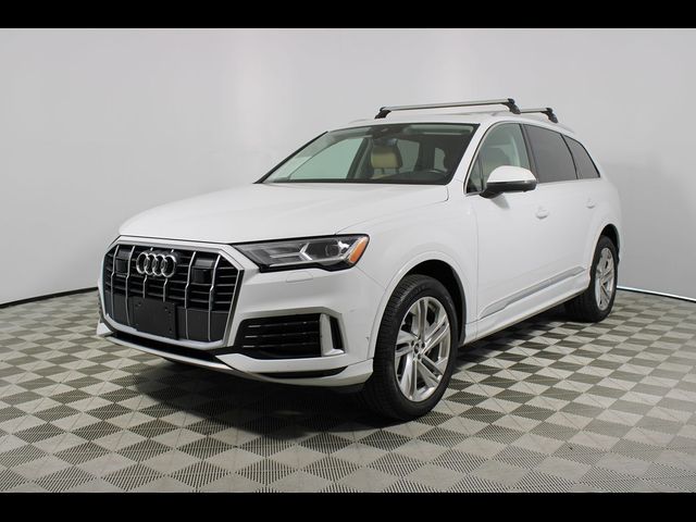 2022 Audi Q7 Premium Plus