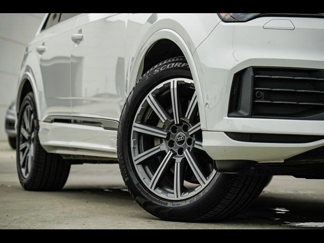 2022 Audi Q7 Premium Plus