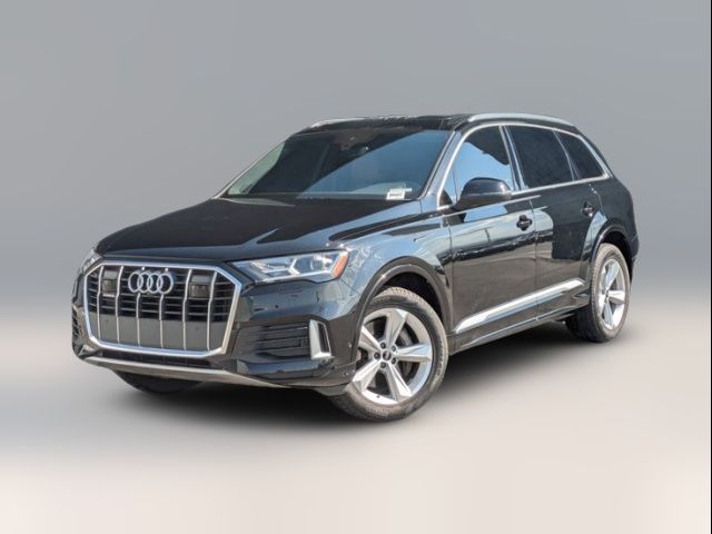 2022 Audi Q7 Premium Plus