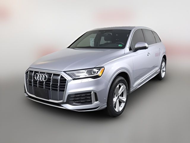 2022 Audi Q7 Premium Plus