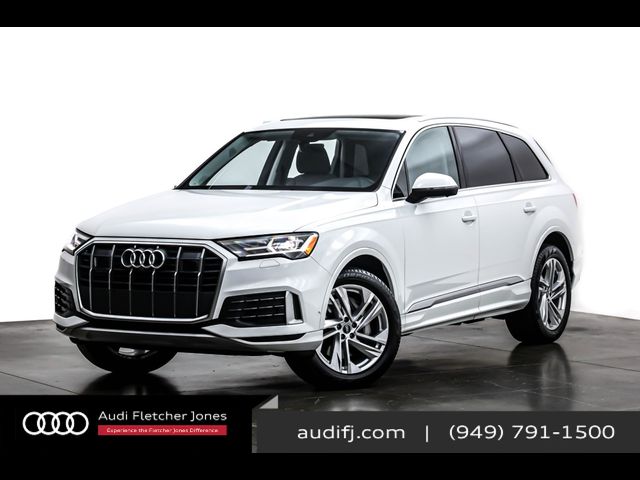 2022 Audi Q7 Premium Plus