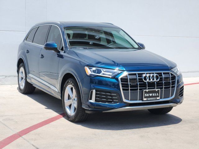 2022 Audi Q7 Premium Plus