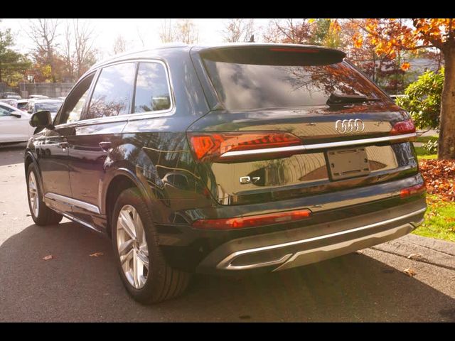 2022 Audi Q7 Premium Plus