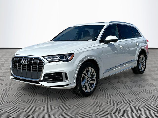 2022 Audi Q7 Premium Plus