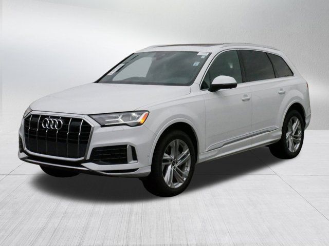 2022 Audi Q7 Premium Plus