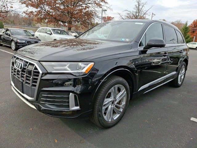 2022 Audi Q7 Premium Plus