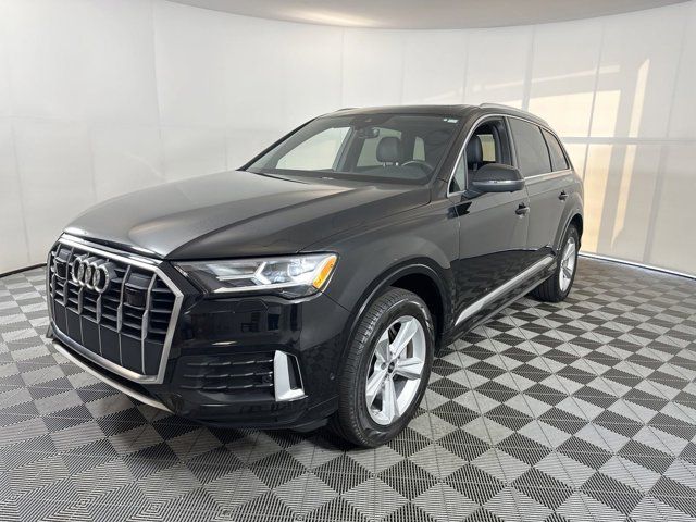 2022 Audi Q7 Premium Plus