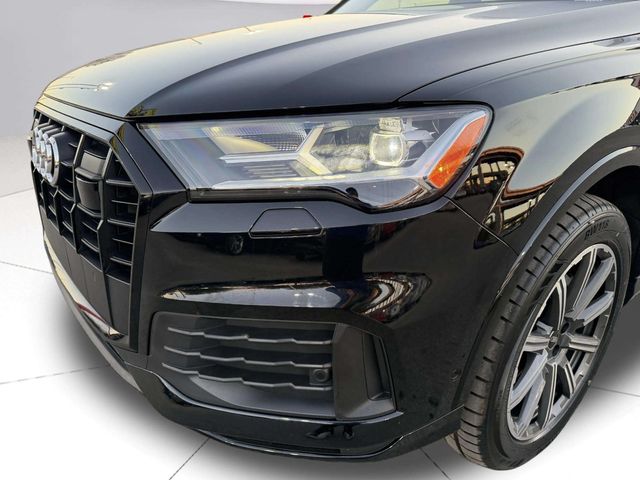 2022 Audi Q7 Premium Plus