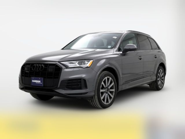 2022 Audi Q7 Premium Plus