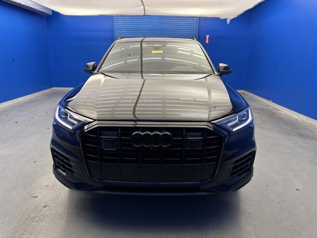 2022 Audi Q7 Premium Plus