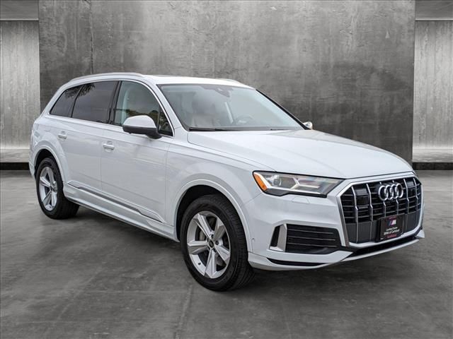 2022 Audi Q7 Premium Plus