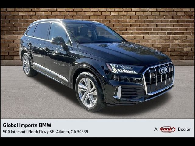 2022 Audi Q7 Premium Plus