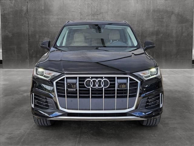 2022 Audi Q7 Premium Plus