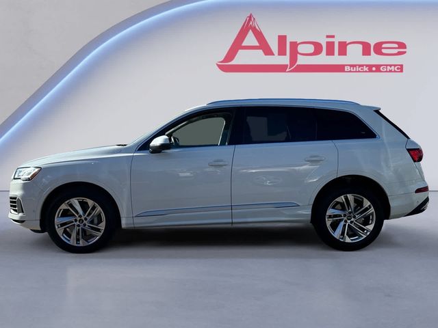 2022 Audi Q7 Premium Plus