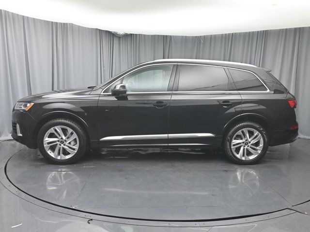 2022 Audi Q7 Premium Plus