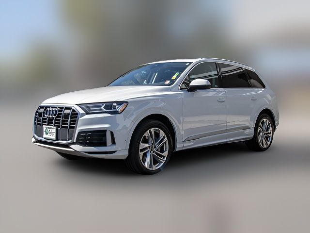 2022 Audi Q7 Premium Plus