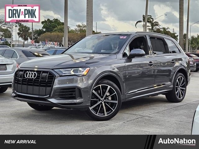 2022 Audi Q7 Premium Plus